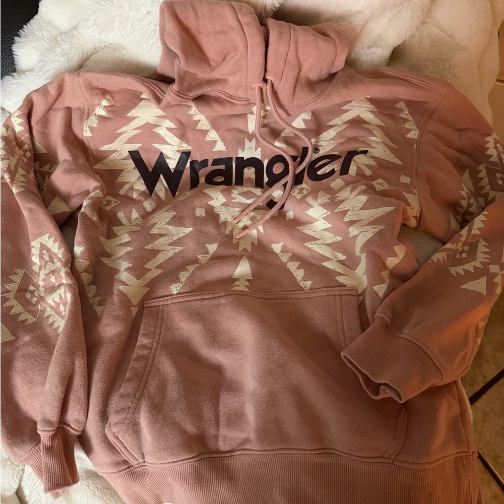 Wrangler Size Small Dusty Pink Hoodie with Aztec Pattern